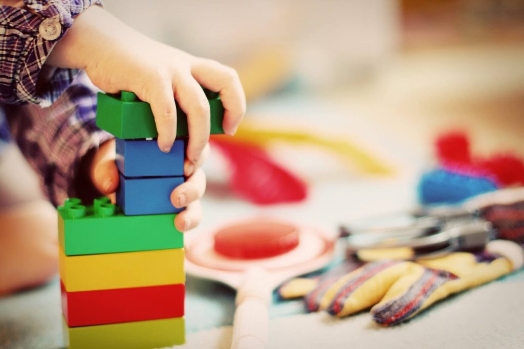 Drvene igračke za djecu potiču kreativnost i razvoj